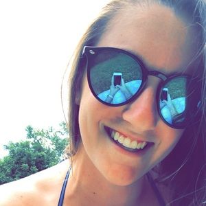 Meet your Posher, Kaylee